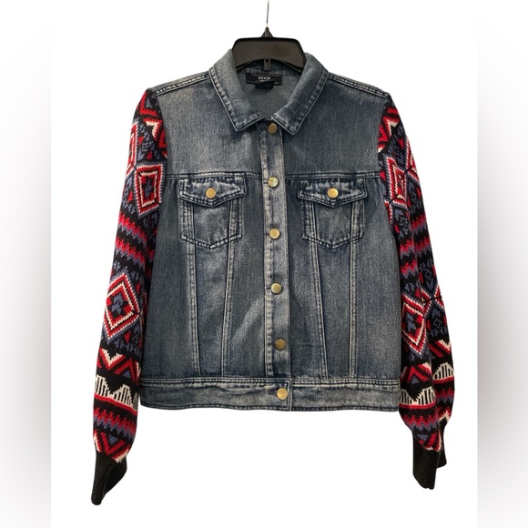 Flying Tomato Women’s Denim Jacket with Sweater Sleeves Size Medium - Picture 1 of 4